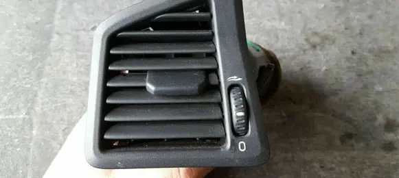 Volvo S60 Dashboard side air vent grill/cover trim 3409373