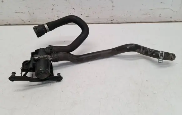BMW 3 E90 E91 Coolant heater control valve 1147412174 6411692022602 6920226