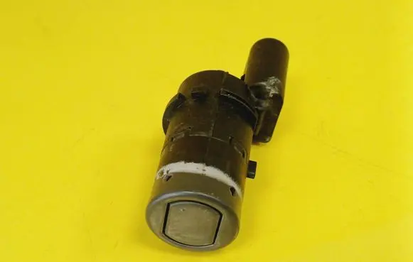 Audi A6 S6 C5 4B Parking PDC sensor 4B0919275C