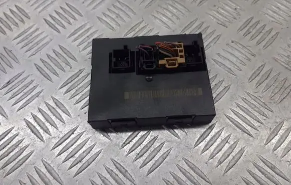 Volkswagen Golf V Voice control module 1K0959433AJ