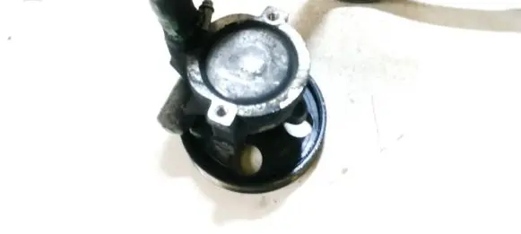 Volvo S40, V40 Power steering pump 8200071050 26083376