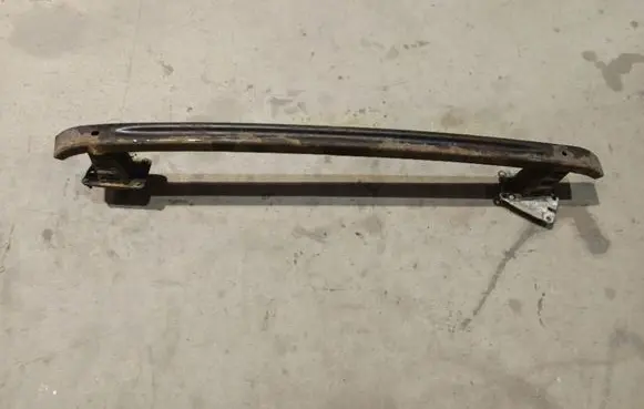 Peugeot 407 Front bumper cross member
