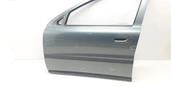 Volvo V70 Front door