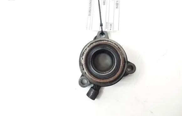 Clutch slave cylinder