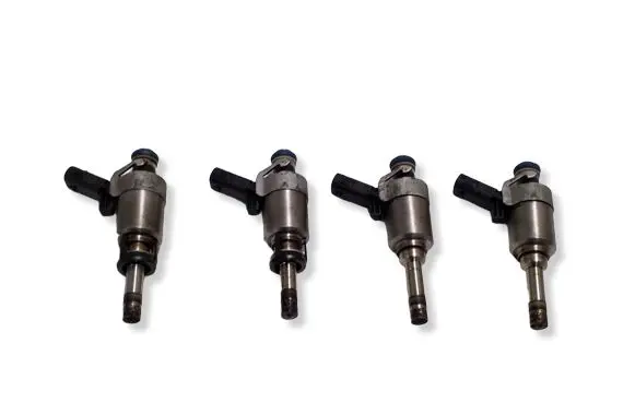 Audi TT TTS Mk2 Fuel injectors set 06H906036H 0261500074 06J133036B