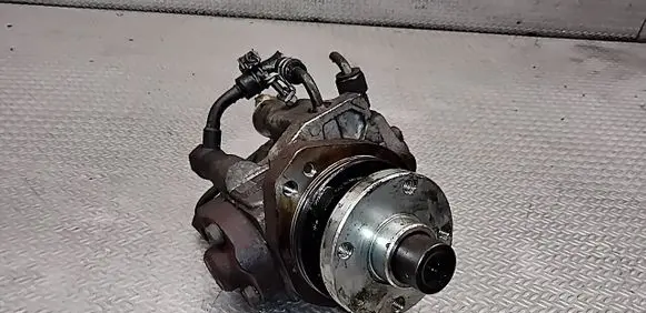 Nissan Primera Fuel injection high pressure pump 16700AW401 2940000121