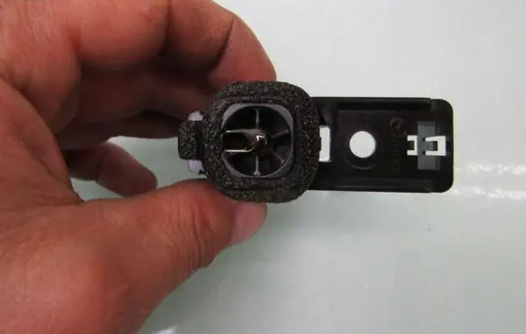 Mazda 3 Interior temperature sensor