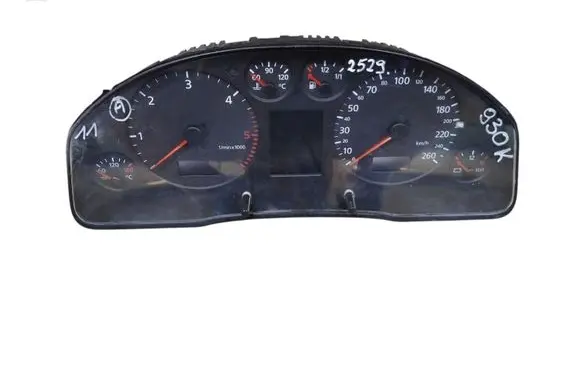 Volkswagen Polo V 6R Speedometer (instrument cluster) 4B0920930K
