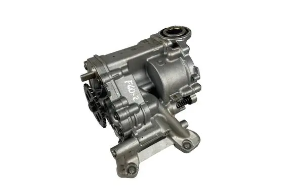 Mini Cooper Countryman F60 Oil pump 8631810