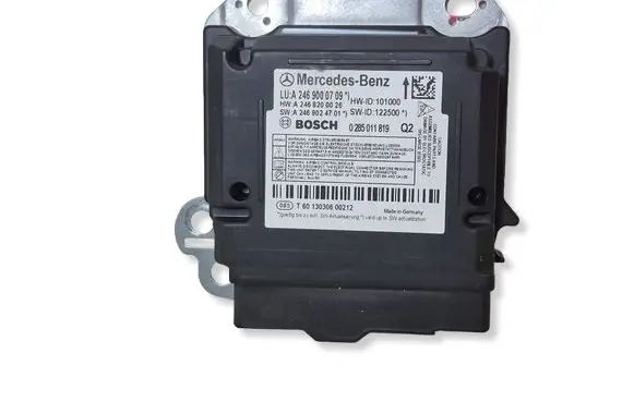Mercedes-Benz B W246 W242 Airbag control unit/module A2469000709 A2468200026 A2469024701