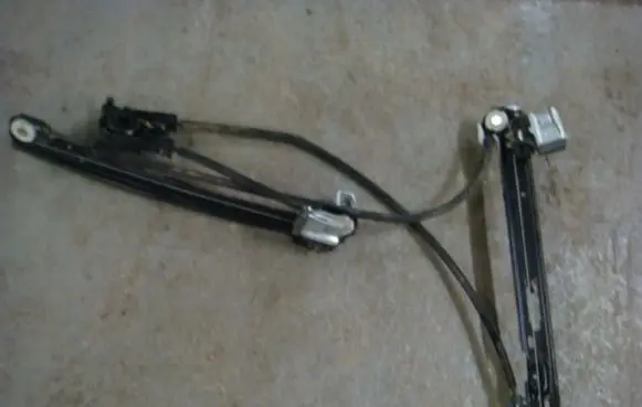 Seat Ibiza IV (6J,6P) Front door electric window regulator 