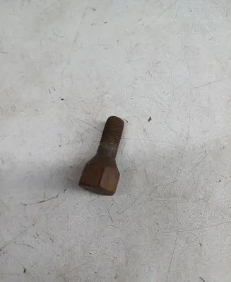 Nuts/bolts