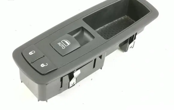 Chrysler Pacifica Electric window control switch 68268251AC