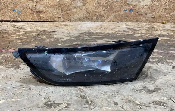 Skoda Fabia Mk3 (NJ) Front fog light 6V0941699A S2510J025-I