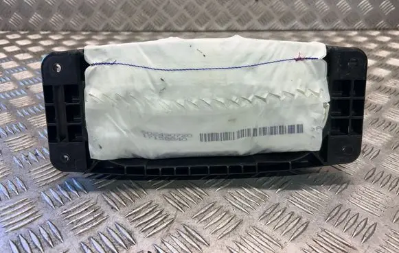 Mercedes-Benz A W176 Passenger airbag A1768600002