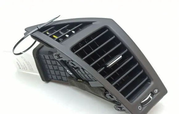 Hyundai i40 Dashboard side air vent grill/cover trim