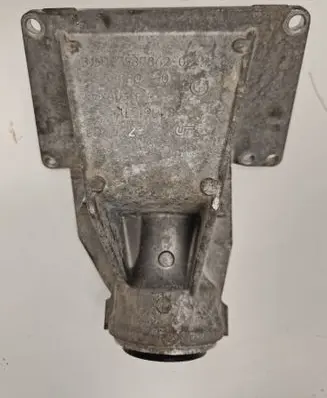 BMW X3 F25 Driveshaft support bearing bracket 7587862 59280110 ALS19C03