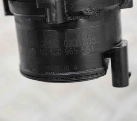Volkswagen Golf VII Electric auxiliary coolant/water pump 5G0965561