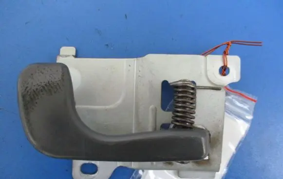 Mitsubishi Space Wagon Front door interior handle