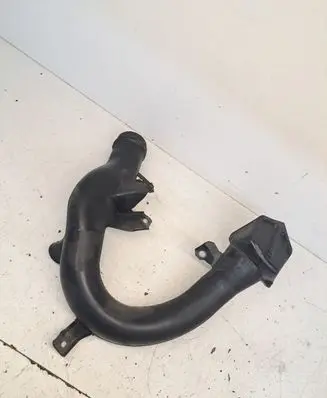 Toyota RAV 4 (XA30) Air intake duct part 1775128060