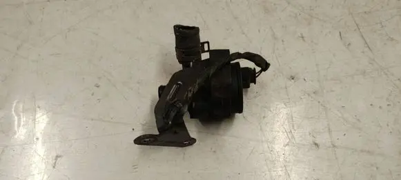 Mercedes-Benz CLA C117 X117 W117 Electric auxiliary coolant/water pump A2465010020