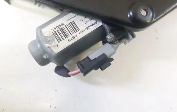 Peugeot 207 Front door window regulator motor 400975c