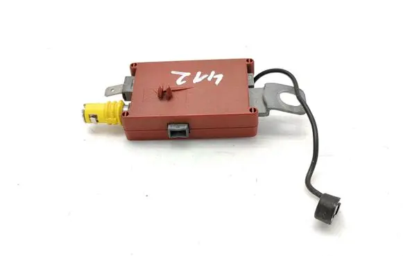 Renault Espace - Grand espace IV Aerial antenna amplifier 8200061683