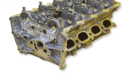 Audi A6 S6 C6 4F Engine head 079103373H