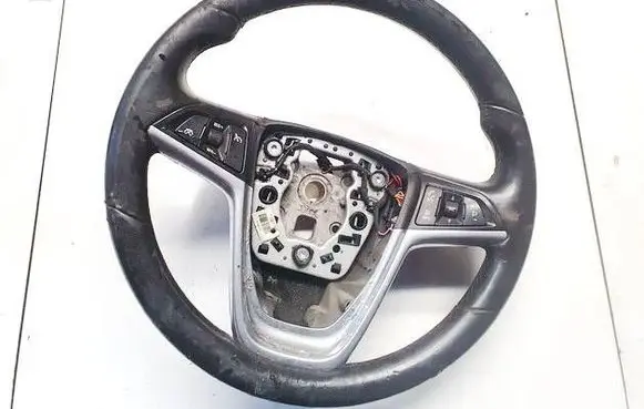 Opel Insignia A Steering wheel 13316547