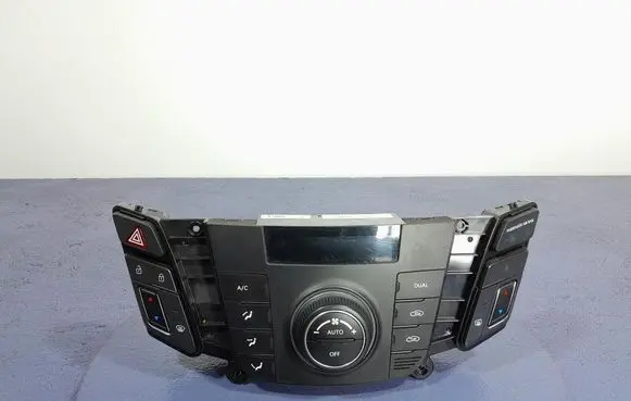 Hyundai i40 Climate control unit 97250-3ZDD0