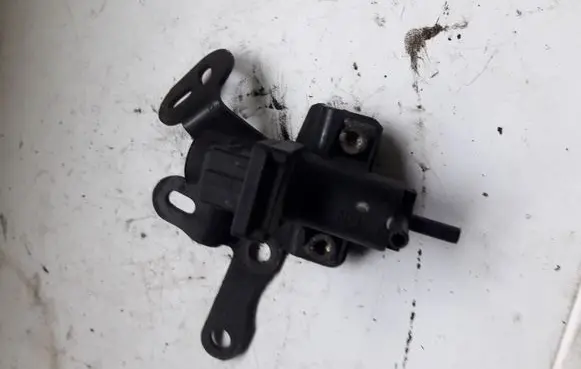 Fiat Ulysse Vacuum valve 