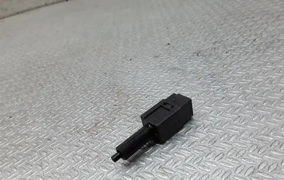 Nissan Murano Z50 Brake pedal sensor switch