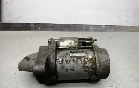 Mercedes-Benz Sprinter W906 Starter motor A6519060026 4280005511