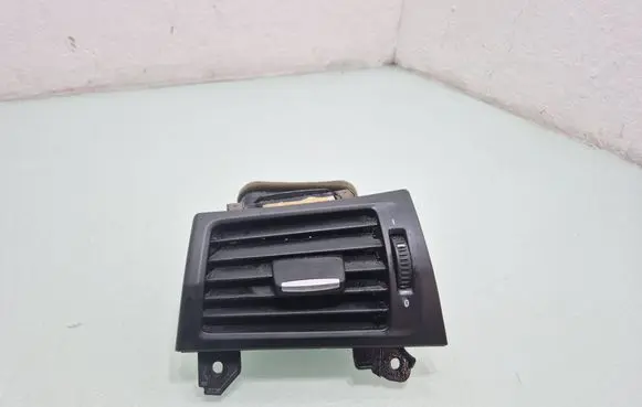 BMW X3 F25 Dashboard side air vent grill/cover trim 9217441
