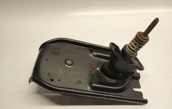 Dodge Durango III Spare wheel mounting bracket 68145504AC