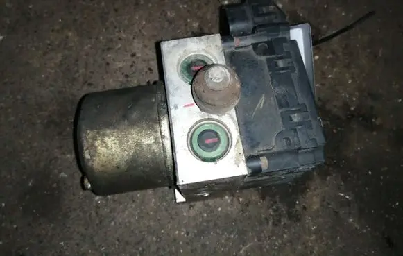 Suzuki Liana ABS Pump 046001234