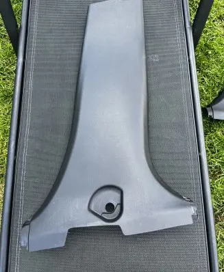 (B) pillar trim (bottom)