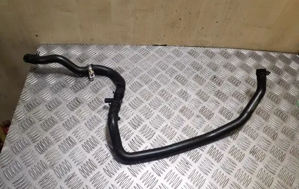 Mercedes-Benz B W246 W242 Engine coolant pipe/hose 101555500C