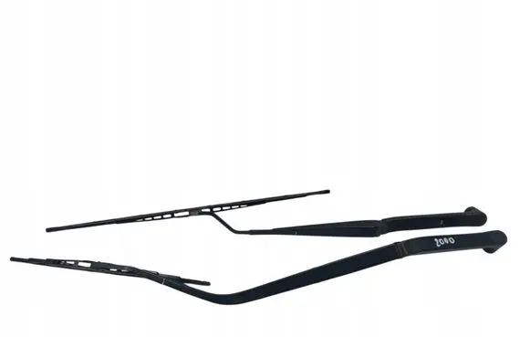 Mitsubishi Lancer VIII Front wiper blade arm 