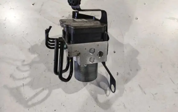 BMW X5 F15 ABS Pump 6884729 DXC9515 6884730