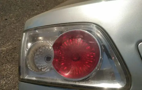 Mazda 6 Tailgate rear/tail lights