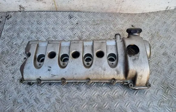 Porsche Cayenne (9PA) Rocker cam cover 94810513106