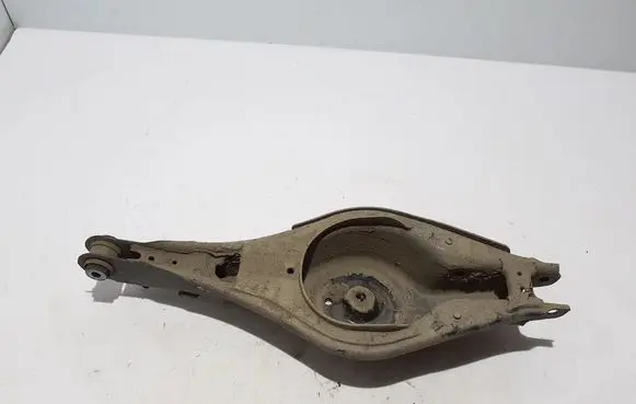 Volvo XC40 Rear upper control arm/wishbone 32315279