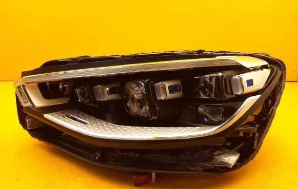 Mercedes-Benz S W223 Headlight/headlamp A2239061704