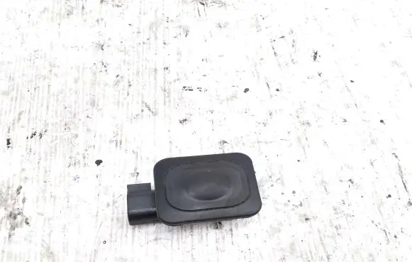 Land Rover Range Rover Velar Tailgate opening switch GX7314K147AA