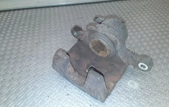 KIA Sorento Rear brake caliper 