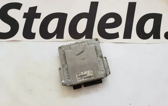Peugeot 407 Engine control unit/module 9643527380 0281010593