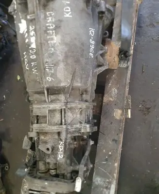 Volkswagen Crafter Manual 6 speed gearbox A2112611601