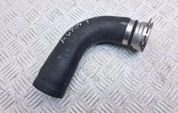 Toyota Auris 150 Intercooler hose/pipe 1734226110
