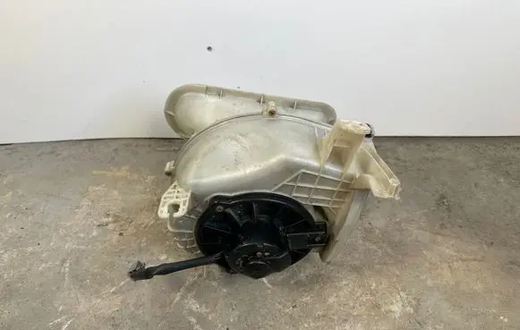 Toyota RAV 4 (XA10) Heater fan/blower 8713016160 1162009333